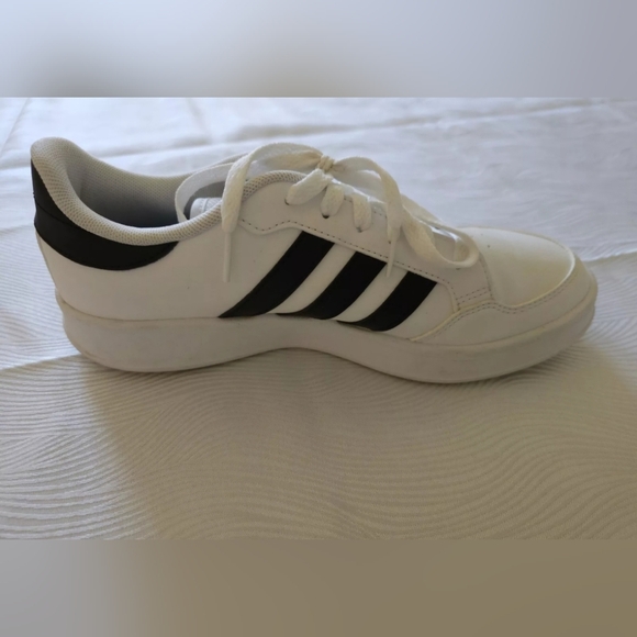 Adidas Athletic Shoes Men Size 8 - Picture 3 of 4